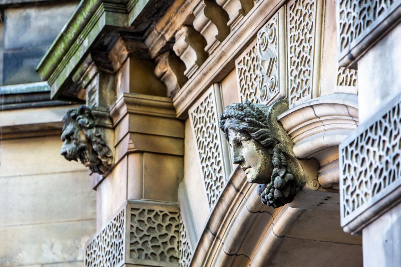 Virgin Hotels เอดินบะระ ภายนอก รูปภาพ Detail of the facade